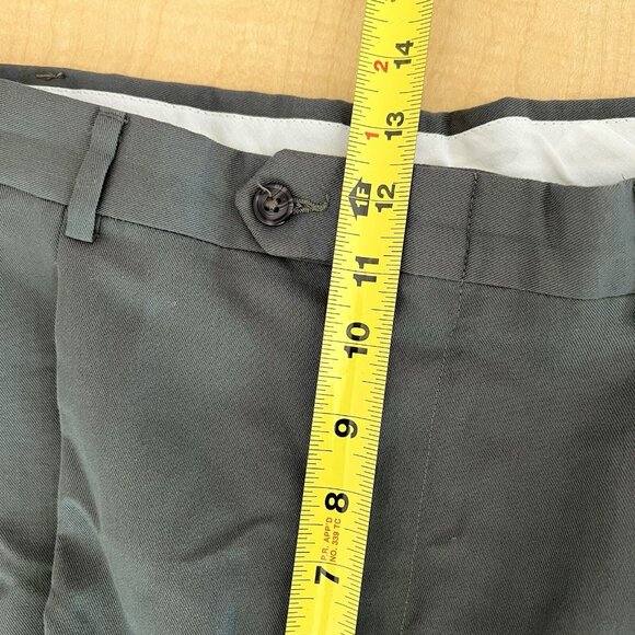 Geoffrey Beene Men's Green Pants Size 38x30 Pleated Front Cuffed Hem Mid Rise - Picture 11 of 11